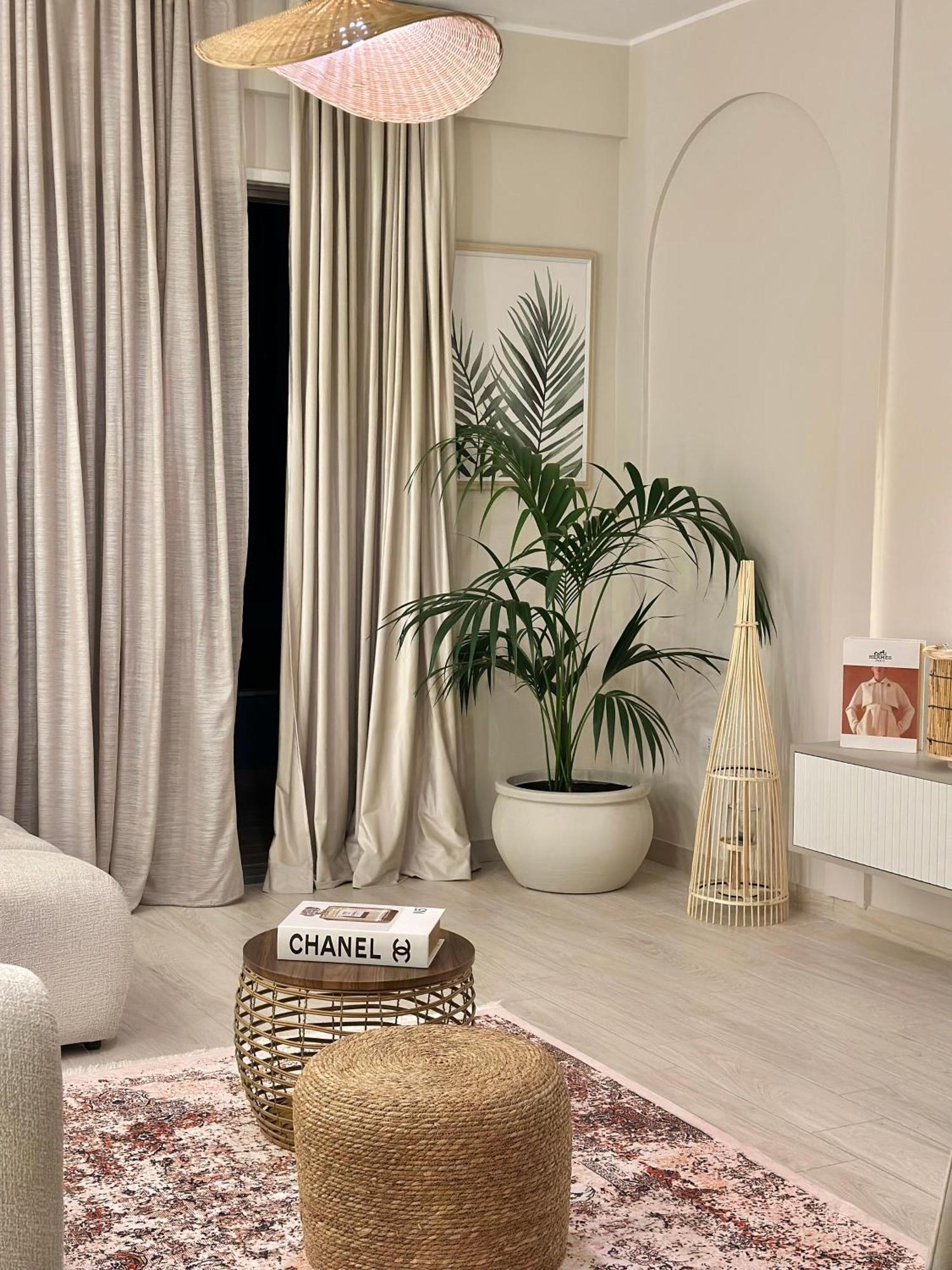 Lungomare Luxury Sea View Apartaments Vlorë Buitenkant foto