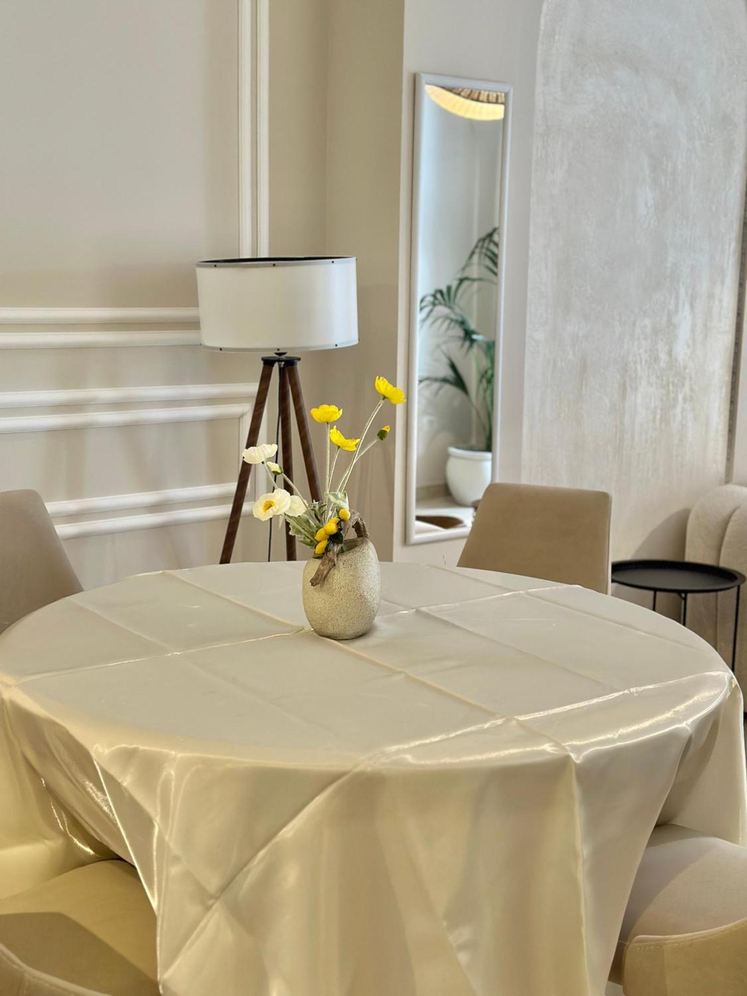 Lungomare Luxury Sea View Apartaments Vlorë Buitenkant foto